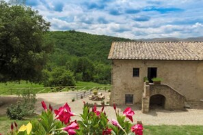 Condo, Garden View | Property grounds - Tenuta della Selva - Castellaccio 7 (Monteroni d'Arbia)