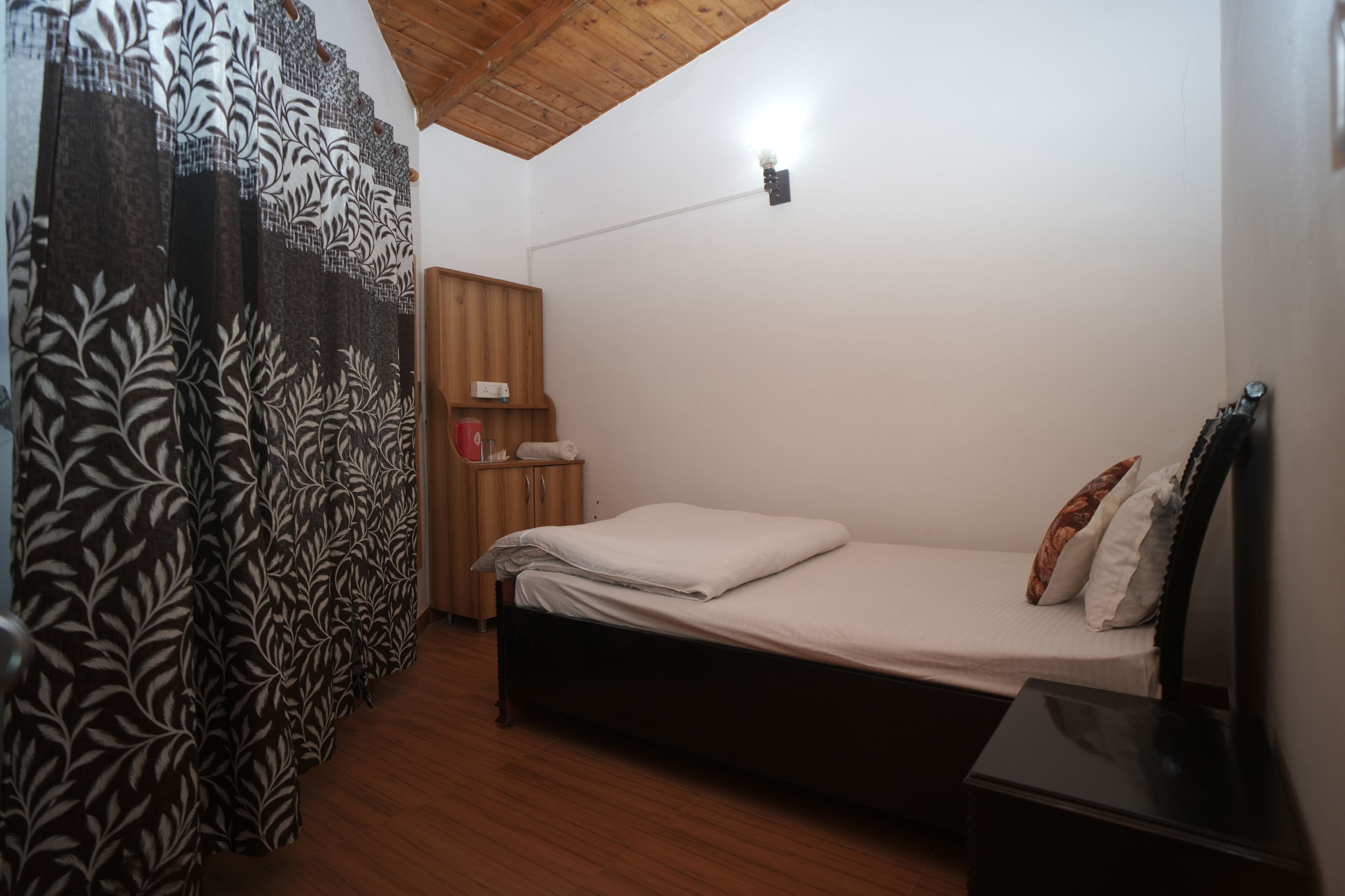 مكتب وواي فاي مجانًا