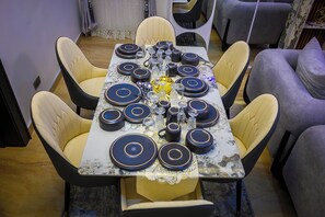 Dineren