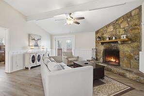 Smart TV, fireplace, video games