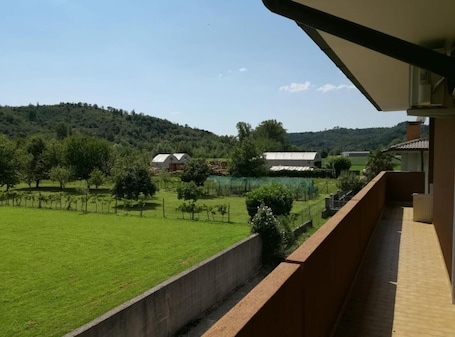 Property grounds. Apartment 'Panoramica' with Mountain View, Wi-Fi, and Air Conditioning