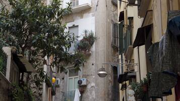 Comfort Condo, City View | Balcony