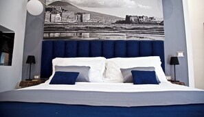 Luxury Room, City View - Scugnizzo Apartment (Naples)