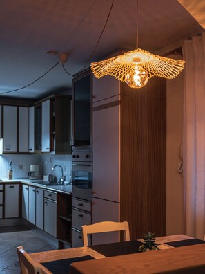 Fridge, oven, stovetop, coffee/tea maker - Holiday home ideal for exploring Trentino and enjoying authentic experiences (Trentino-Alto Adige)