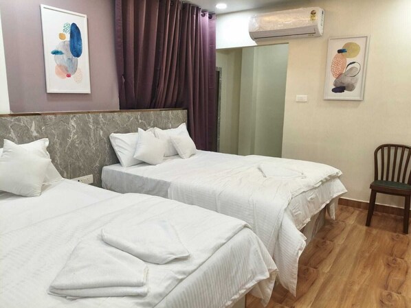 Iron/ironing board, free WiFi - Sri Vijay Balaji Mahal (Tiruvannamalai)