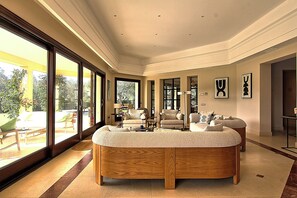 Lobby - Six bedroom Villa in Sotogrande with pool (AN)
