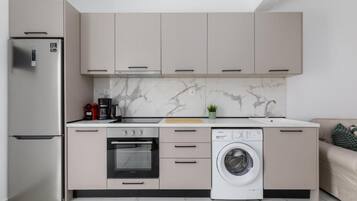 Appartement, 1 chambre | Cuisine privée | Machine à expresso, cafetiÚre/bouilloire, bouilloire électrique