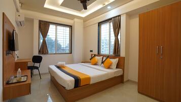 Habitación Deluxe, vistas a la ciudad | Wifi gratis