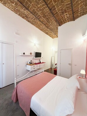 Superior Double Room, City View - Suite Scarlatti (Naples)