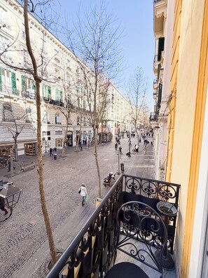 Family Suite, 2 Bedrooms, Balcony, City View | Property grounds - Suite Scarlatti (Naples)
