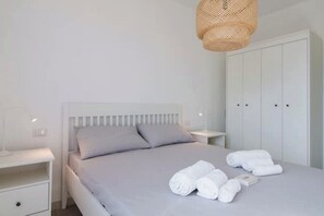 WiFi - Apartment with Panoramic Sea View in the Heart of Olbia (Olbia)
