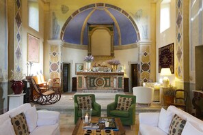 Interior - Borgo di San Biagio with pool - My Rental Homes (Gubbio)