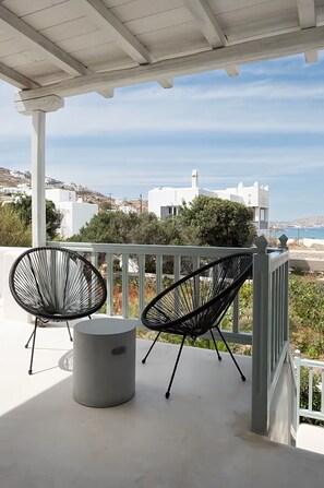 Terrace/patio - Mykonos pool house 3 shared pool - My rental Homes (Mykonos)