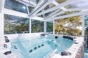 Indoor spa tub - Oceanland, Villa 5StarsHome Mallorca (Calvià)