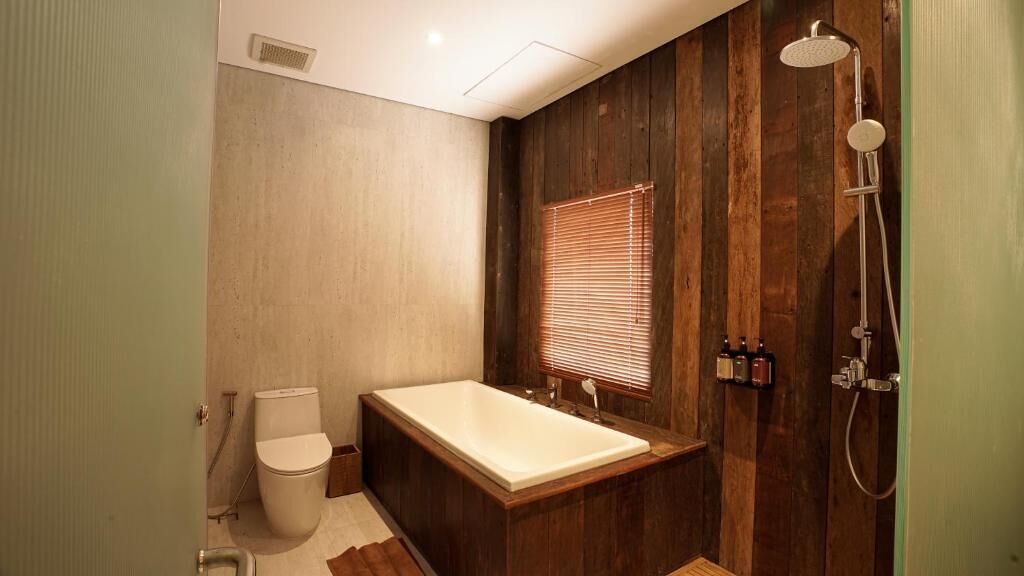 Kamar Double Deluks | Kamar mandi