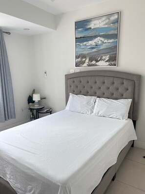 Strykejern/-brett, wi-fi og sengetøy