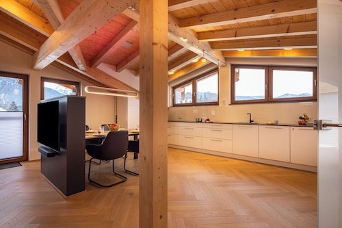 Himmel, Zirbe & Gebirge – Ihre Wohlfühloase mit eigener Sauna in Berchtesgaden