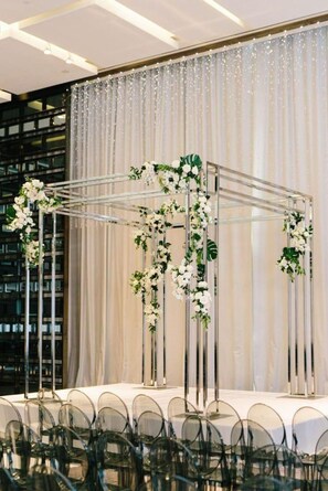 Apartment | Banquet hall