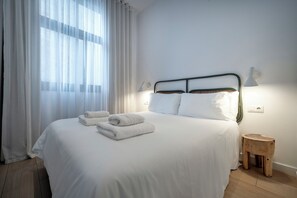 3 bedrooms, iron/ironing board, free WiFi - Verdi 12 - Habitat Apartments (Barcelona)