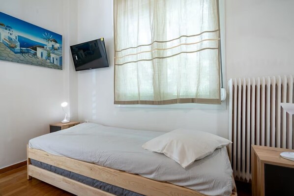 Silitysrauta/-lauta, internet, vuodevaatteet