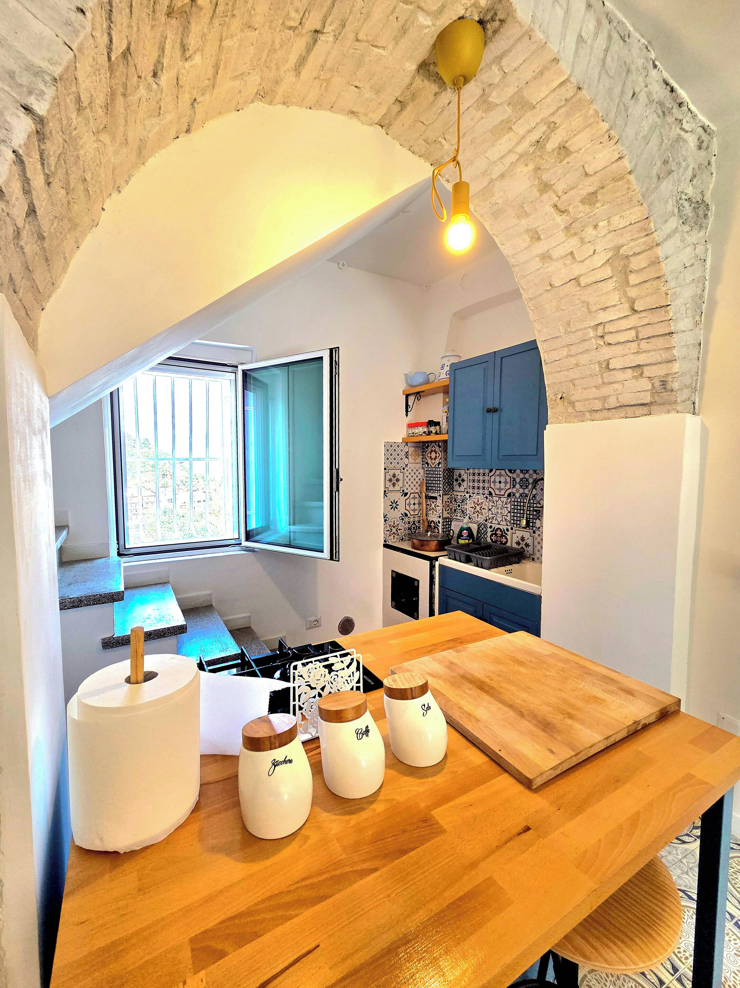 House, Balcony, Mountain View | Private kitchen