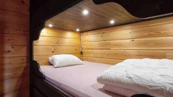 House, 4 Bedrooms, Private Pool | 4 bedrooms