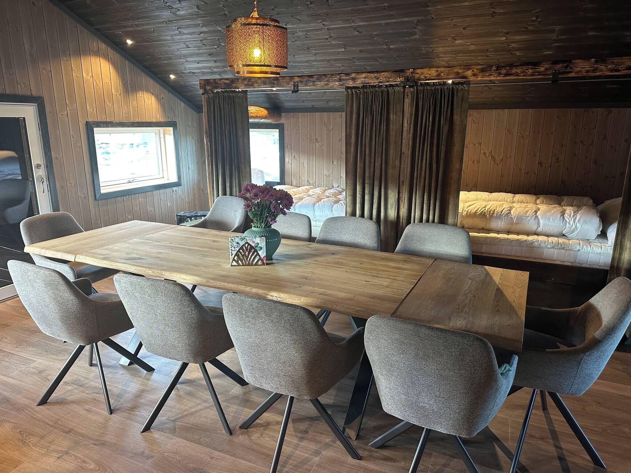 House, 3 Bedrooms, Accessible | Dining room