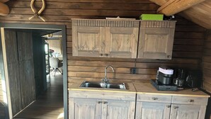 Rumah, 3 kamar tidur, akses difabel | Interior