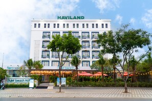 Front of property - Dorm Garden Hostel Danang By Haviland (An Hai)