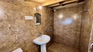 Design Room | Bathroom