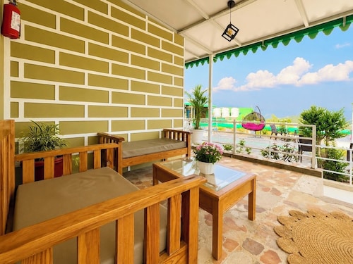 Five Hill Cottage Mukteshwar