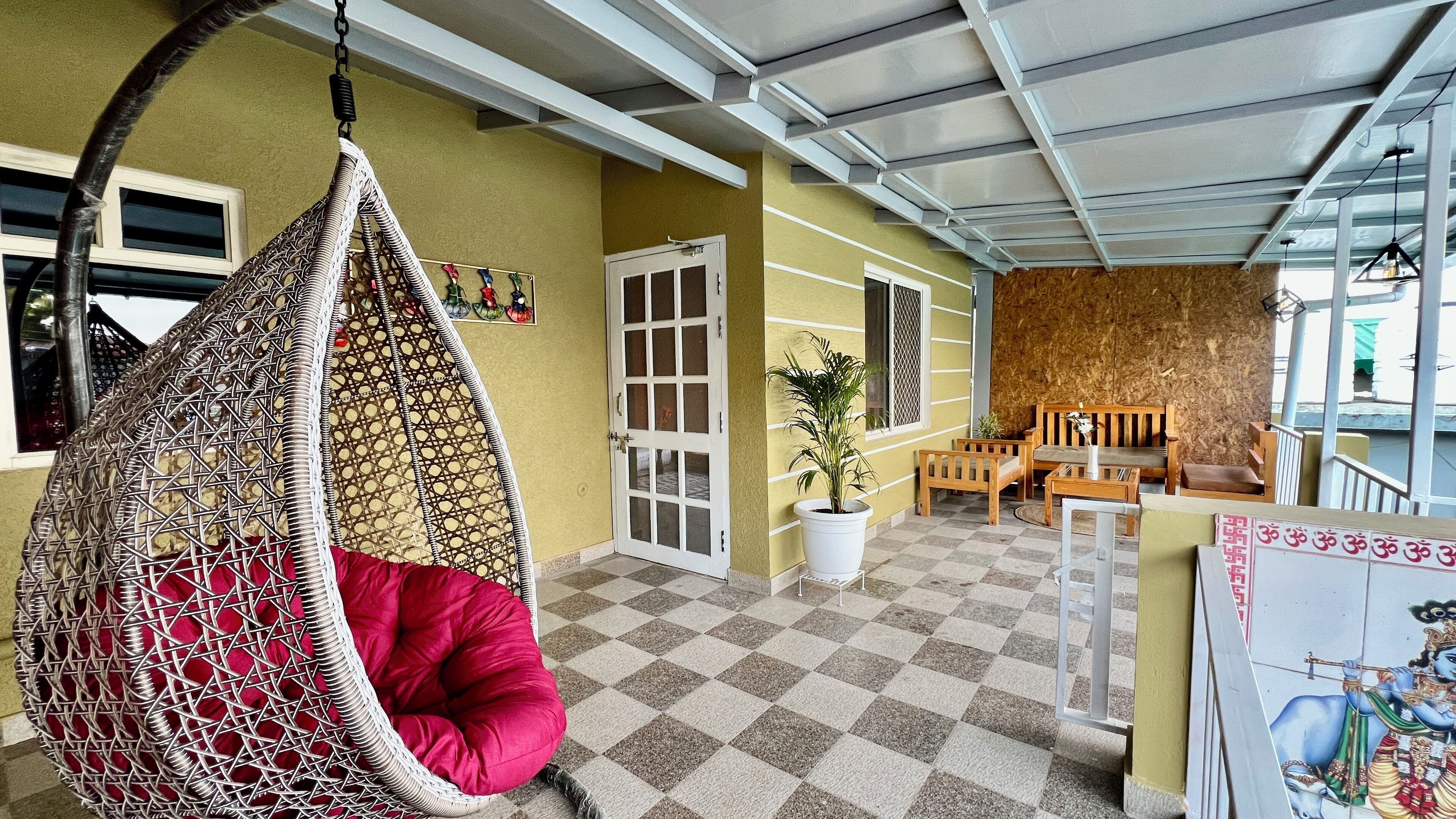 Superior Twin Room | Living area