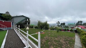 Garden - Five Hill Cottage Mukteshwar (Mukteshwar)