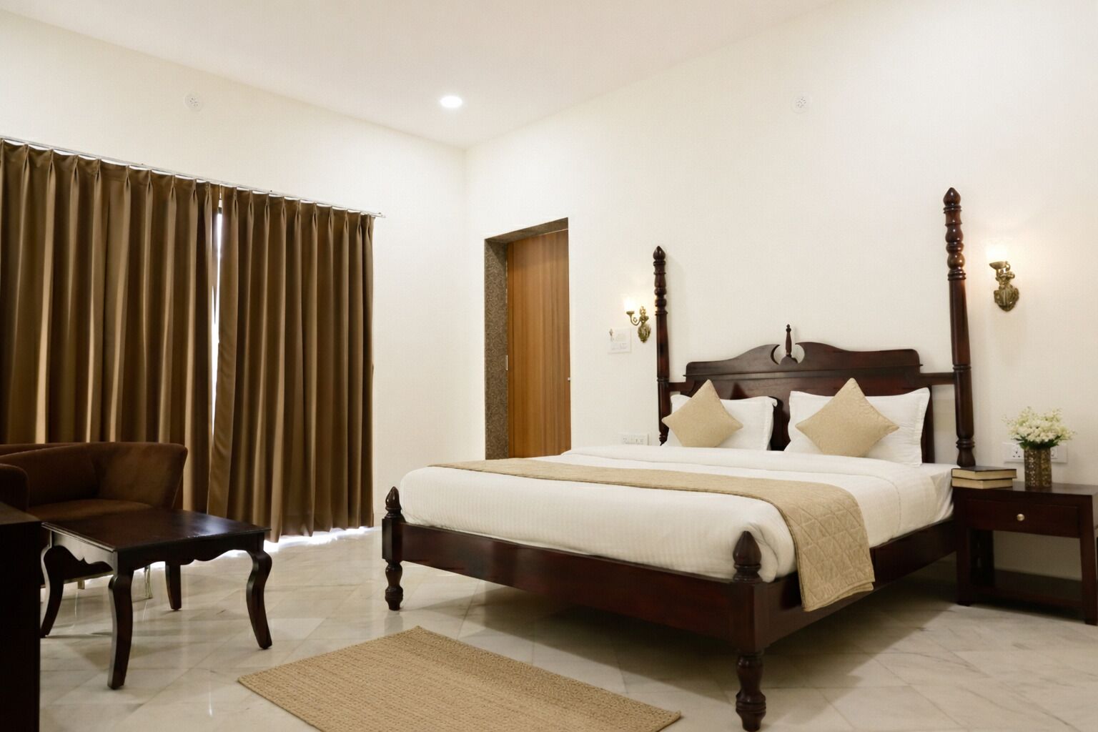 Elite Double Room | Blackout curtains, free WiFi