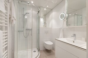 Hair dryer, towels - Welcome to the Dünenwind apartment (List)