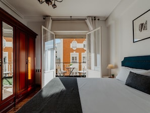 3 habitaciones, internet y ropa de cama