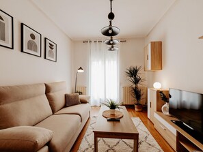 Living area - Comfortable Apartment with Terrace in Logroño (Logroño)