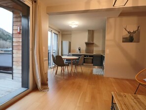 Interior - Comfort 4* with Parking and Terrace at Mont-Dore (Mont-Dore)