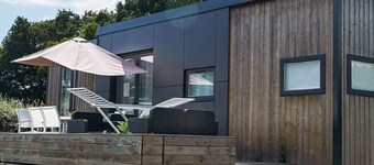 Cozy chalet for 4 with terrace in Sainte-Reine-de-Bretagne