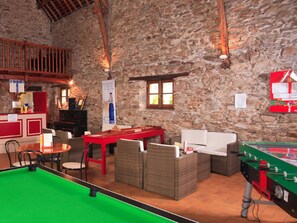 Bar (en la propiedad)