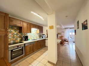 Refrigerador, parrilla de estufa y lavavajillas 