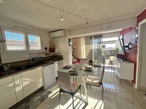 Dining - Cap d'Agde - T2 Apt with Garden, Saint Martin (Cap d'Agde)