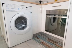 Interior - Melina Arlu Apartment - Barrio La Victoria (Málaga)