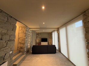 Interior - Lake Orta elegant apartment. Vacation Lake Friends (Alzo)