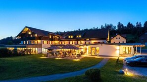 Exterior - Sontheims Naturhotel & Spa GmbH&Co.KG (Maierhöfen)