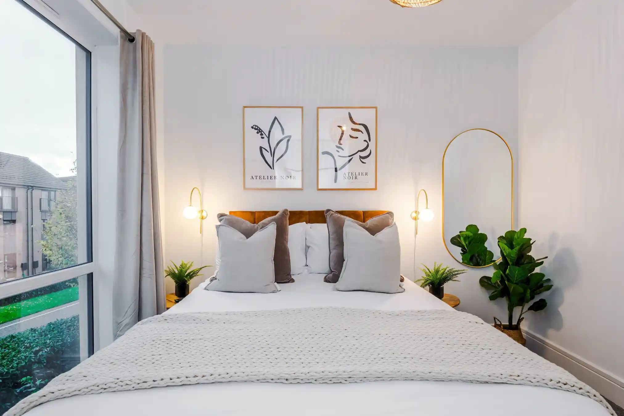 3 bedrooms, iron/ironing board, Internet, bed sheets