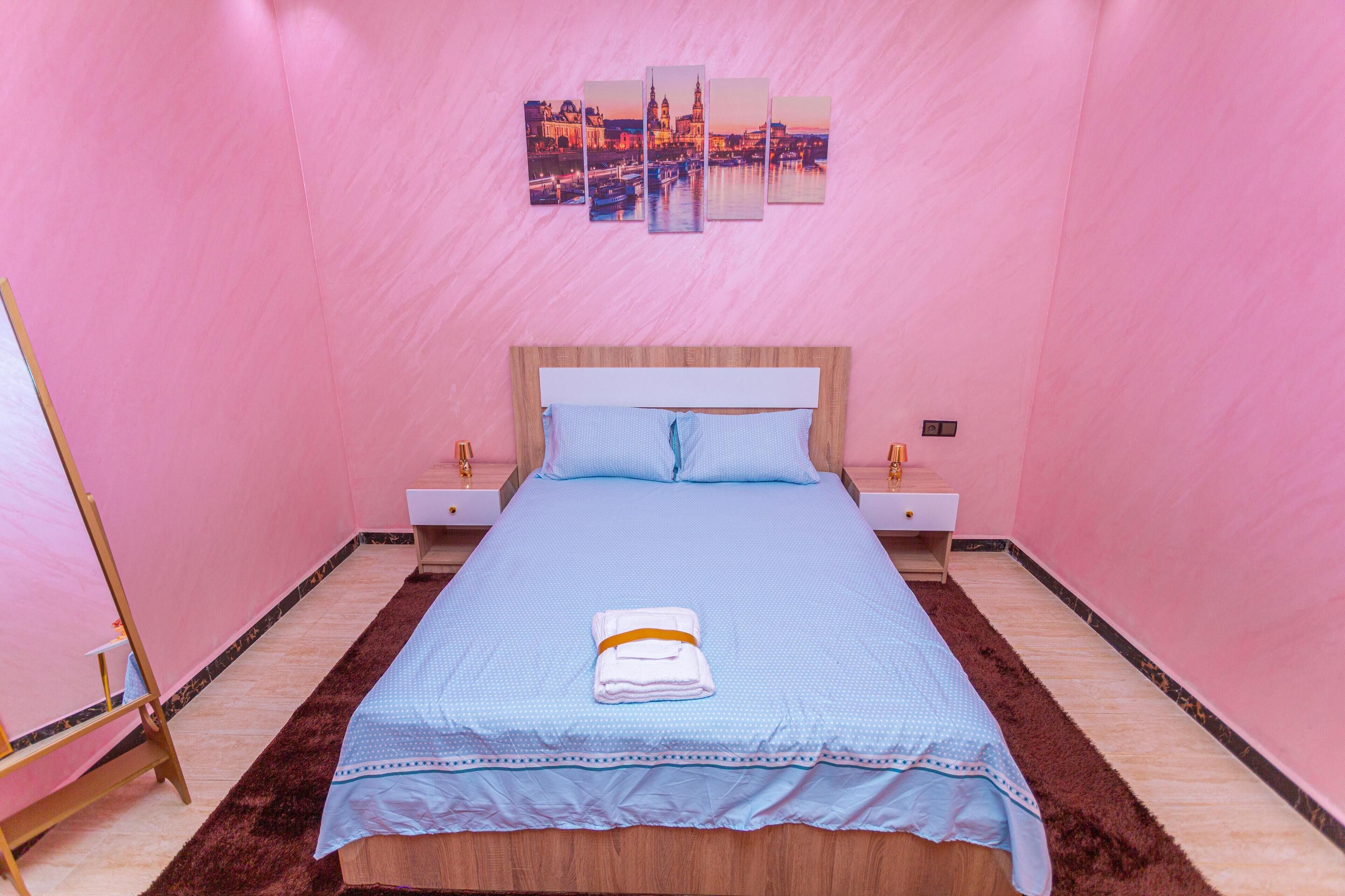 2 bedrooms, WiFi, bed sheets