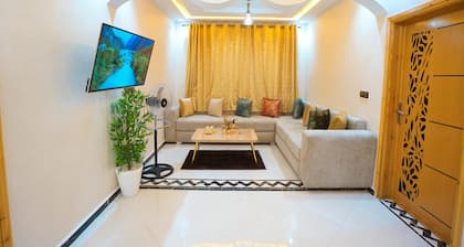 Comfortable and modern apartment in the heart of the city