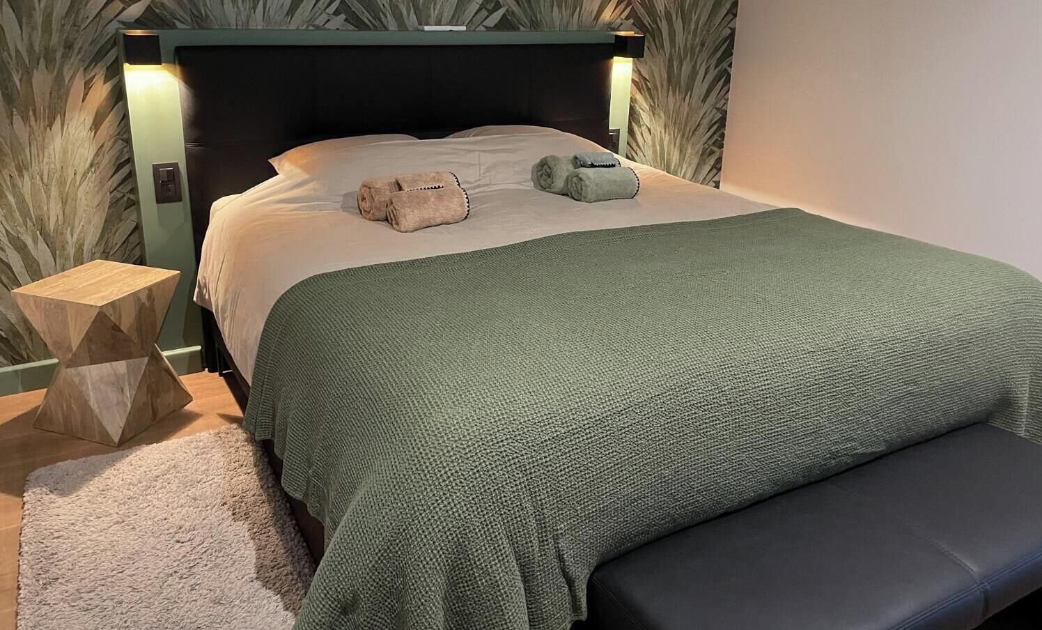 4 chambres, fer et planche à repasser, lit parapluie, Wi-Fi gratuit