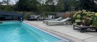 Family villa sleeps 8 / heated pool / dogs allowed / 10' from Pairi Daiza